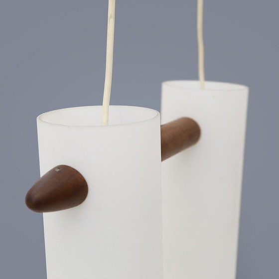 Image 1 of Lampada a sospensione vintage in vetro opalino e teak di Uno e Östen Kristiansson per Luxus, Svezia 1960