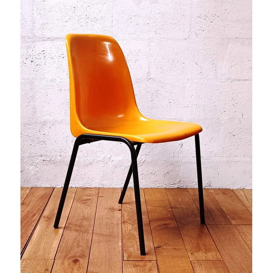 Image 1 of Vintage yellow community chair