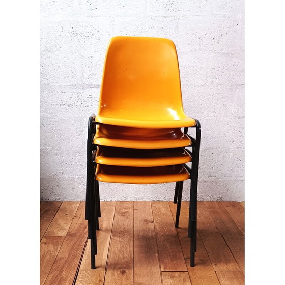 Image 1 of Vintage yellow community chair