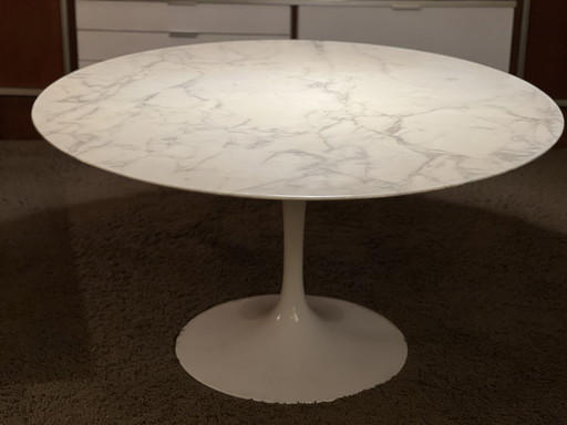 Tulip Marble Round Table Saarinen For Knoll 1970