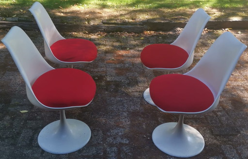 8x Tulip chairs