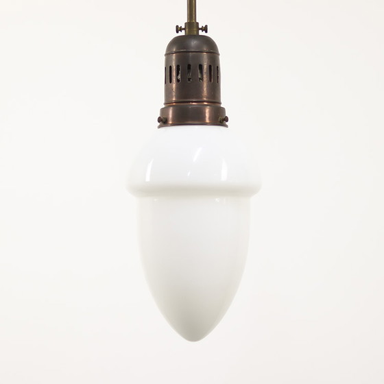 Image 1 of Lampe suspendue en opaline Art Déco