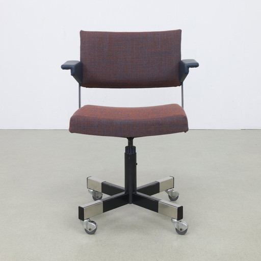 Office chair "1647" Andre Cordemeyer Gispen, 1960S