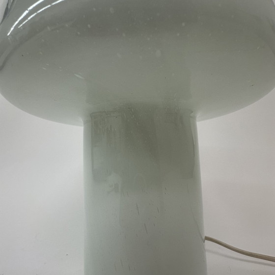 Image 1 of Lampe à poser champignon 70s verre laiteux