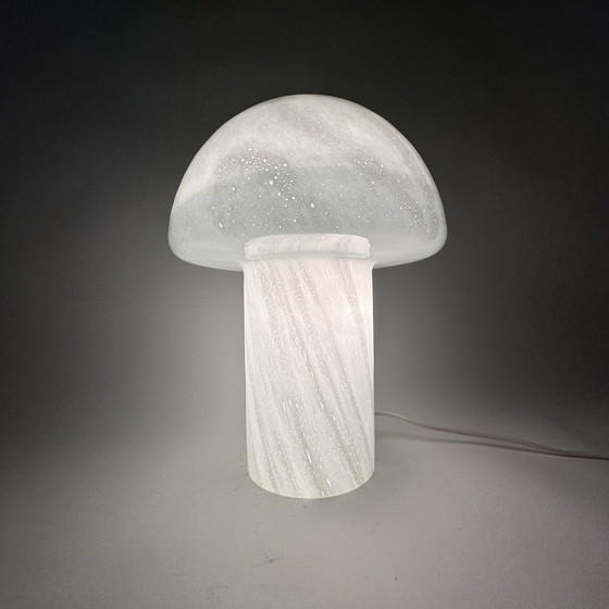 Image 1 of Lampe à poser champignon 70s verre laiteux