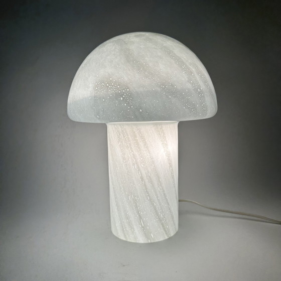 Image 1 of Lampe à poser champignon 70s verre laiteux