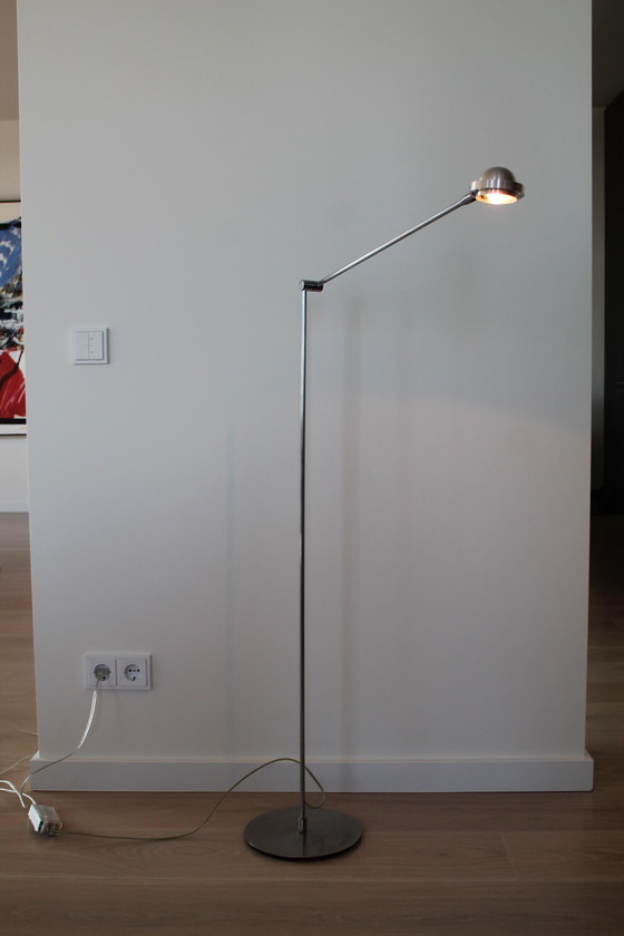 Image 1 of Standing design reading lamp