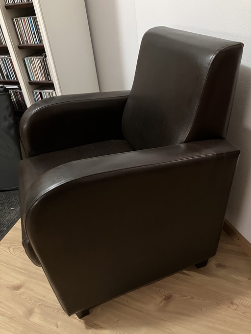 2x Brown leather club chairs