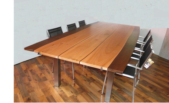 Image 1 of Masterdesk conference table