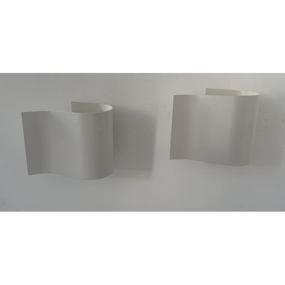 Image 1 of Pair of vintage wall lamp in curved white lacquered metal, France 1980