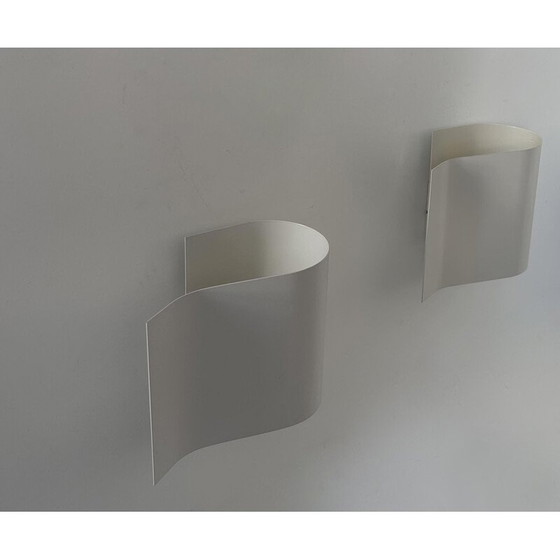 Image 1 of Pair of vintage wall lamp in curved white lacquered metal, France 1980