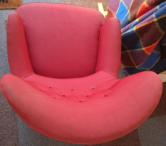 Image 1 of Artifort Men's Armchair. Theo Ruth