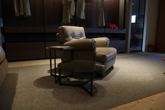 Image 1 of Poltrona Frau - Sigue soñando