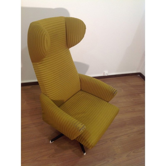 Image 1 of Vintage swivel armchair in yellow velvet with high back, Czechoslovakia 1980