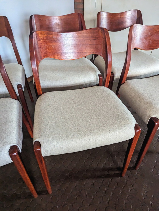 Image 1 of 6X N.O. Møller Chairs, Model No. 71