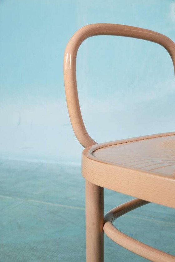 Image 1 of Ensemble de deux fauteuils en bois style Thonet, vintage rétro