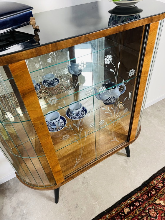 Image 1 of Glass beaded display cabinet, engraving in doors