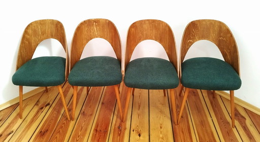 A Set Of Four Chairs Designed By Antonín Šuman For The Czechoslovak Tatra Factory