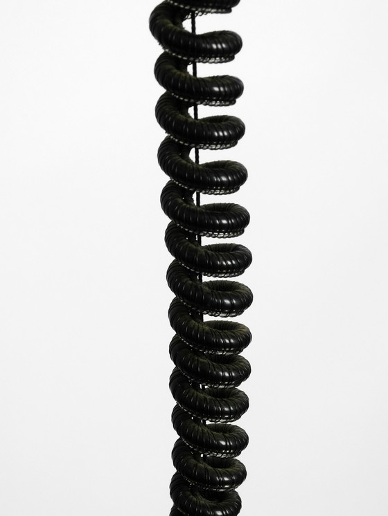 Image 1 of Bellissima e rara lampada da soffitto di metà secolo della Vereinigte Werkstätten, completamente placcata in argento.