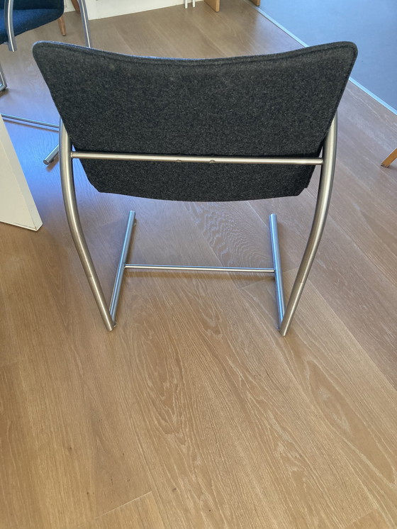 Image 1 of Castelijn kite table +4x dining chair