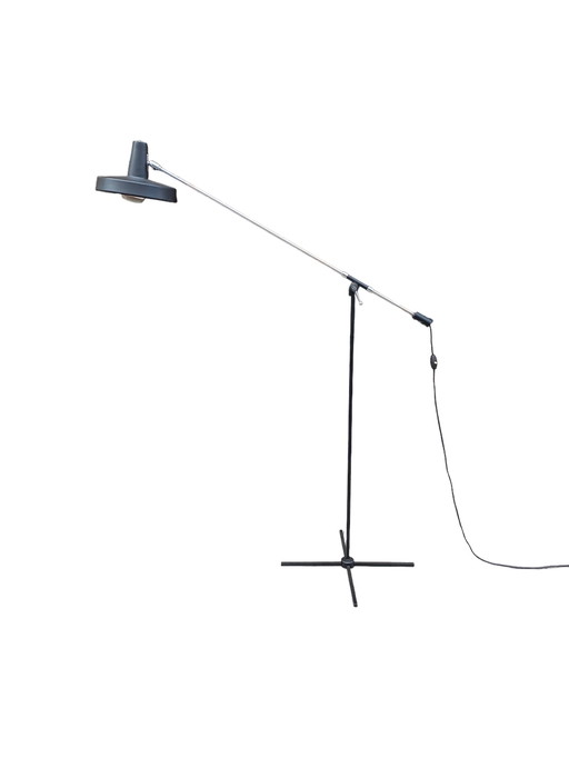 Boulanger SA angling lamp