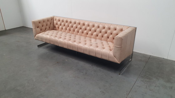 Image 1 of canapé chesterfield vintage design cuir beige camel modèle cube