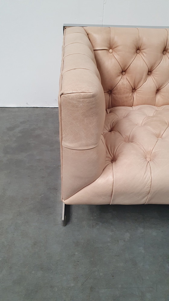 Image 1 of canapé chesterfield vintage design cuir beige camel modèle cube