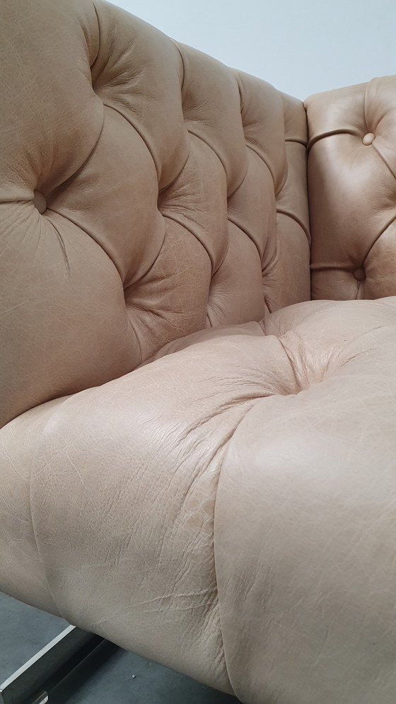 Image 1 of canapé chesterfield vintage design cuir beige camel modèle cube