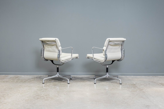 Image 1 of Eames EA208 softpad meeting chair, 20x