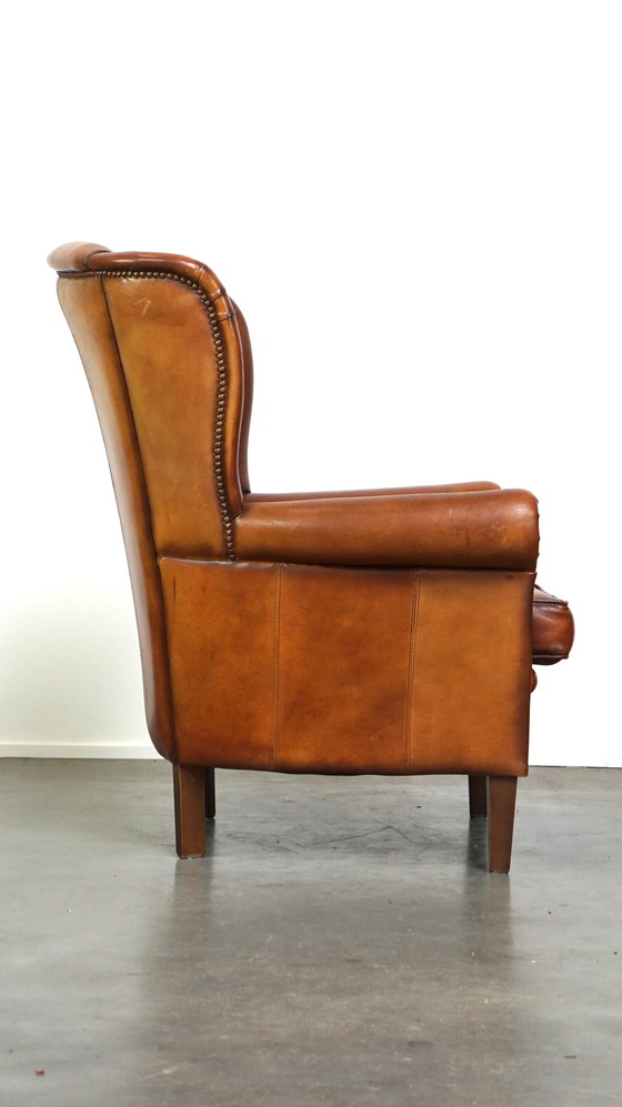 Image 1 of Fauteuil à oreilles en peau de mouton