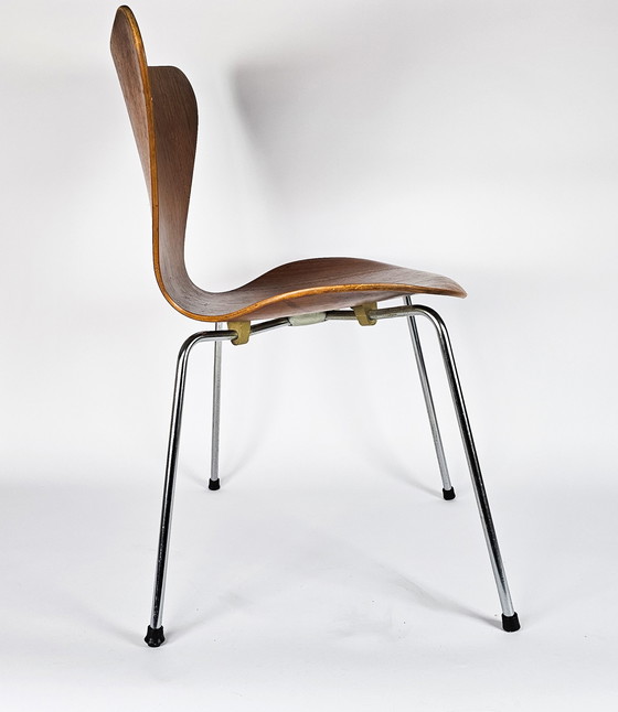 Image 1 of Fritz Hansen - FH - butterfly chair - model 0366 - teak - Denmark - 50's