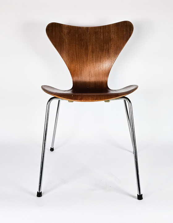 Image 1 of Fritz Hansen - FH - butterfly chair - model 0366 - teak - Denmark - 50's