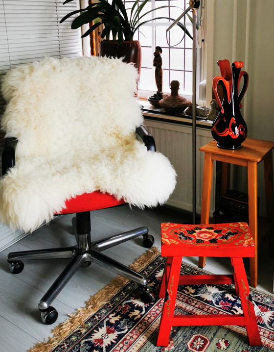 Image 1 of Fine Asian living Chinese stool