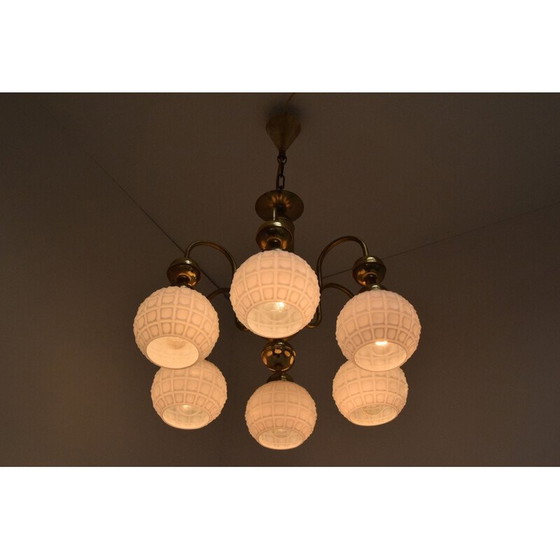 Image 1 of Lampadario vintage in vetro e ottone di Kamenicky Senov, Cecoslovacchia, 1960