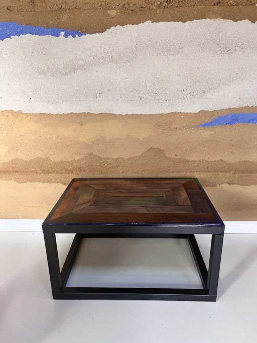 Aik Handcrafted Oak Side Table