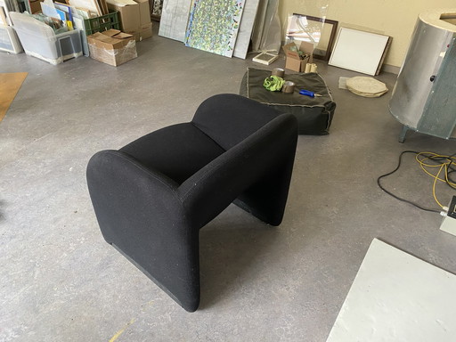 Artifort chair