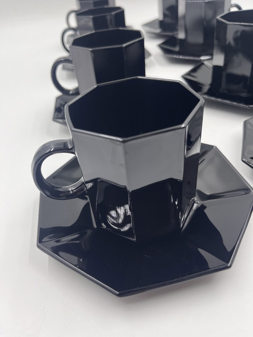 Set Of 8 Mugs And Coasters Black