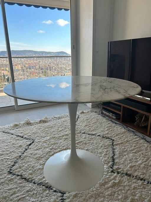 Marble table Knoll