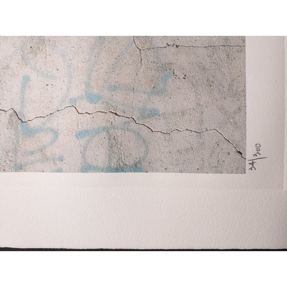 Image 1 of Vintage lithograph "Kiss policemen detail" by Bansky for Salerno and Hijos, 2010s