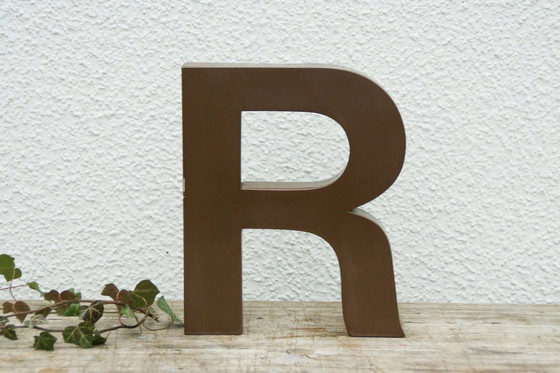 Image 1 of Letra "R" antigua, publicidad antigua