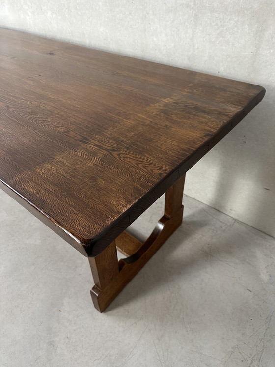 Image 1 of Table de salle à manger vintage brutaliste XL en chêne (10 personnes)