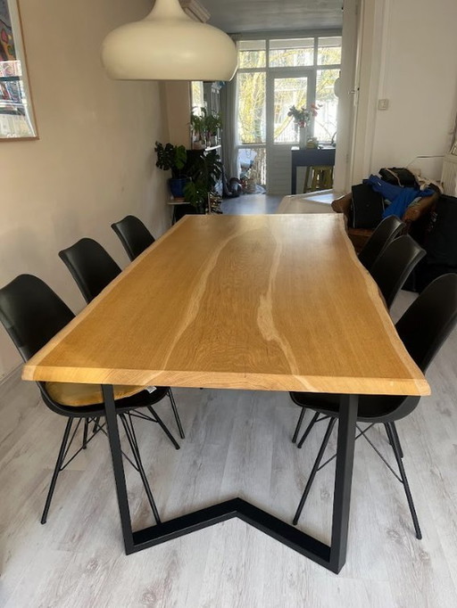 Beautiful Industrial Dining Table - 200X100 Cm