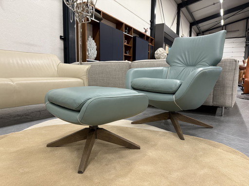 Leolux Lloyd Plus Armchair With Hocker Ceras Tourmaline