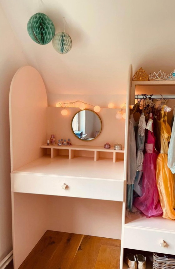 Image 1 of Powder Pink Dressing Table