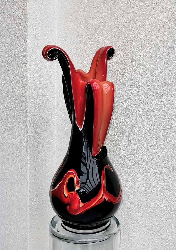 Image 1 of Darius Zarrin glass art vase