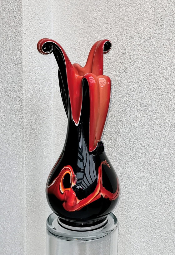 Image 1 of Darius Zarrin glass art vase