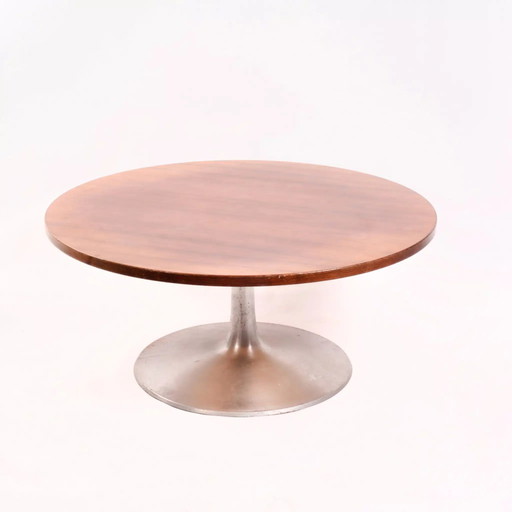 Teak coffee table on metal base