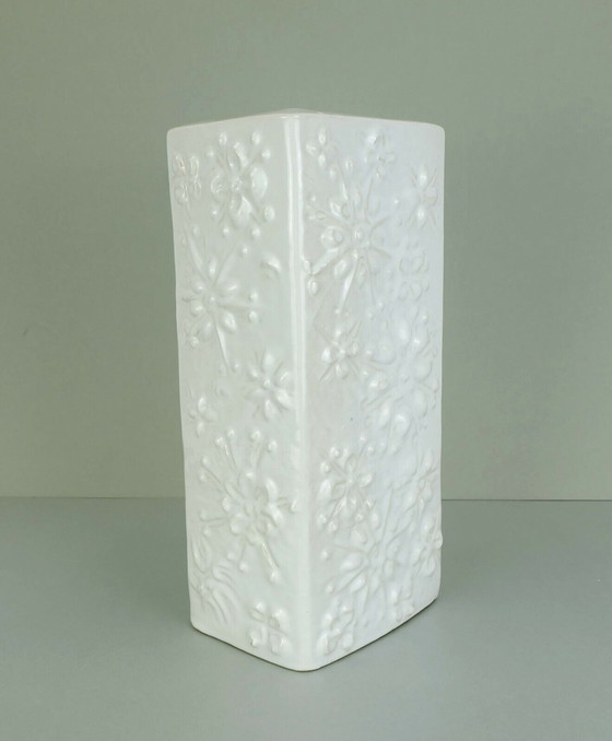 Image 1 of  scheurich vase "kosmos" white glaze sputnik pattern model 263-31