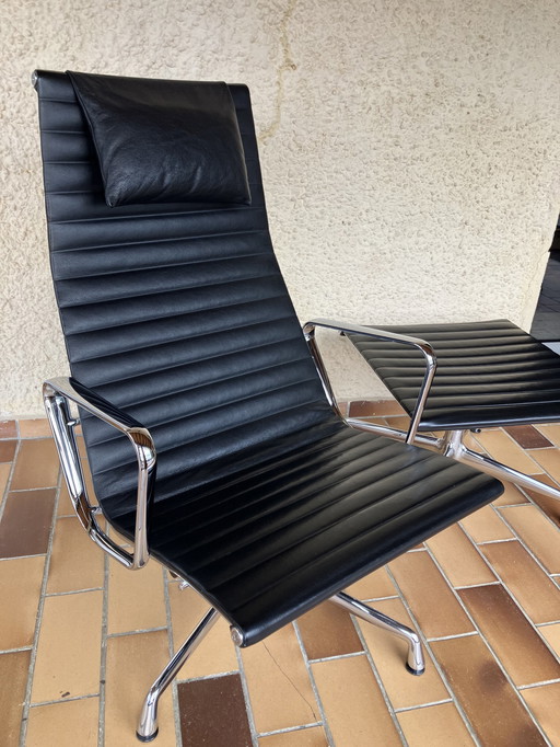 Vitra Eames Lounge Armchair With Footstool