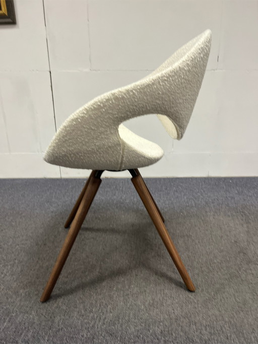 Tonon Moon chair